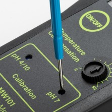 pH метр Milwaukee MW101-SOIL PRO для измерения кислотности почвы