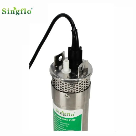 Погружной скважинный водяной насос Singflo для бассейна на солнечной энергии 720 литров в час