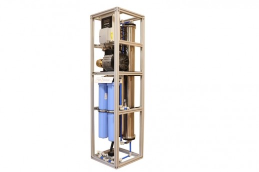 Стационарная система очистки воды Aquafactor SS-RO-4040-PC на основе обратного осмоса с насосом и контроллером