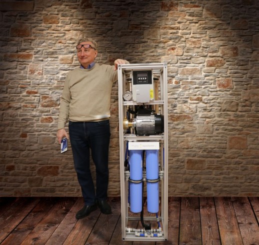 Стационарная система очистки воды Aquafactor SS-RO-4040-PC на основе обратного осмоса с насосом и контроллером